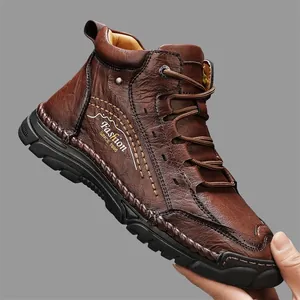 Stivali da Lavoro da Uomo High Top Retro Cuciti in Pelle Microfibra Outdoor Casual Stivaletti Suola in Gomma Antiscivolo Tubo Medio Uomo Scarpe da Ginnastica alla Moda