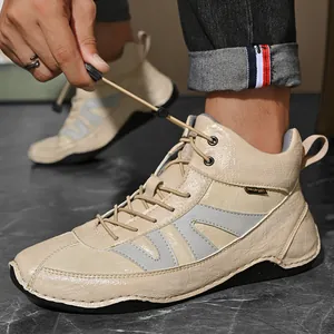 Bottes montantes beiges de style octopus pour hommes avec système de laçage rapide