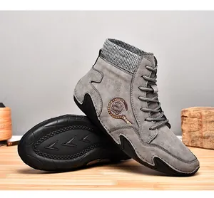 Botas Martin vintage grises para hombre con cuello de calcetín y suela de goma