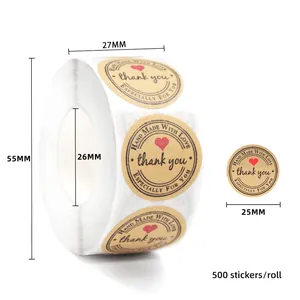 Vista dettagliata del rotolo di 500 adesivi di ringraziamento in carta kraft da 25mm