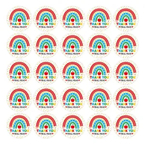 Pegatinas de Agradecimiento para Maestros Arcoíris Coloridas Etiquetas Redondas de Gratitud Para Decoración de Cajas de Regalo Sobres Fiesta