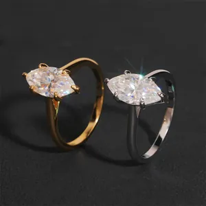 Eleganter S925 Sterling Silber Ring mit einem funkelnden Moissanit im Marquise-Schliff