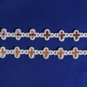 Close-up of S925 silver hip-hop bracelets with champagne and red moissanite stones.