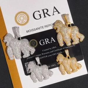 Dettaglio pendenti gorilla hip-hop in argento 925 moissanite con rapporto GRA