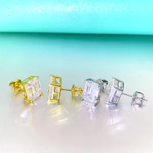 Macro de pendientes de moissanita de talla esmeralda en acabados de color oro y plata.