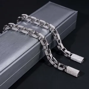 8mm S925 Silber Moissanit Panzerarmband mit glitzernder Pave-Fassung für Herren