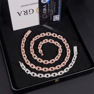 Primer plano detallado de la cadena de plata S925 Moissanite 8,2mm con certificado GRA