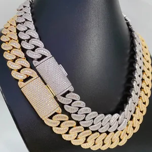 Detailweergave van 18 mm iced out baguette moissanite Cuban link kettingen in goud en zilver