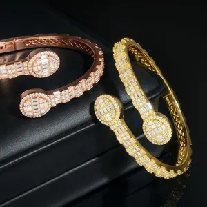Elegante ovale Moissanit-Armreifen aus S925 Sterlingsilber in Roségold und Gelbgold