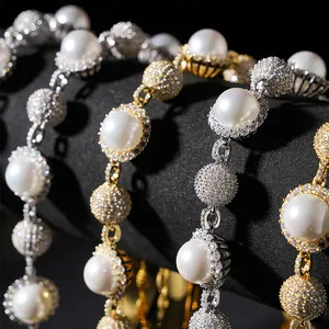 Detailed view of 10mm pearl necklace with pavé moissanite beads in S925 silver