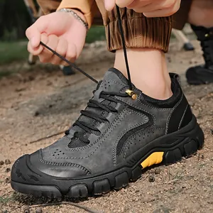 Langlebige Herren Outdoor-Arbeitsschuhe aus grauem Leder mit rutschfester Gummisohle