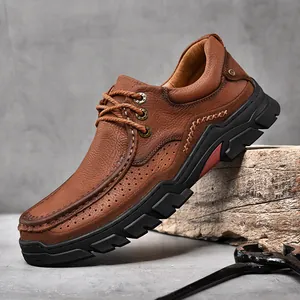 Chaussures en cuir marron pour hommes avec semelle épaisse en caoutchouc antidérapante