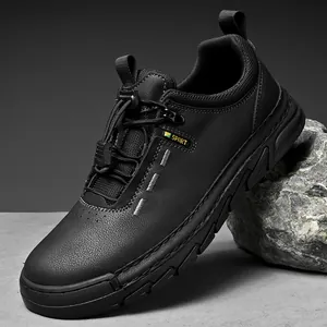 Non-slip lightweight men's casual leather shoes with soft sole for kitchen use