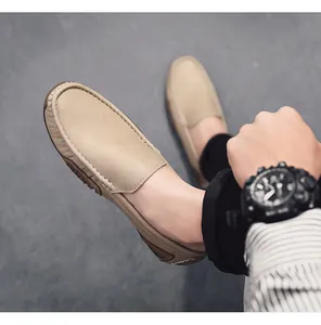 Mocasines de cuero marrón para hombre, zapatos casuales slip-on, vista detallada al pie