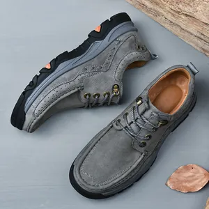 Chaussures de loisirs extérieures en cuir véritable gris pour hommes avec semelle épaisse
