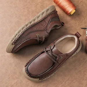 Hochwertige handgefertigte braune Freizeitschuhe aus Leder für Herren mit weicher Sohle