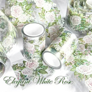 Detail von Elegant White Rose PET-Klebebandrollen mit Vintage-Blumendruck für Scrapbooking.