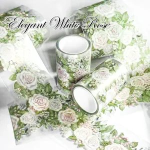 Detaillierte Nahaufnahme des eleganten weißen Rosen-PET-Bandes für Tagebuch-Deko