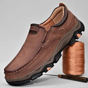 Braune Leder-Slipper für Herren, bequeme Outdoor-Schuhe mit langlebiger Gummisohle