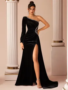 Elegant Velvet One Shoulder Evening Dress For Women Luxury Rhinestone Split Fish Tail Maxi Dress Banquet Party Dress