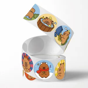500er-Rolle runde Capybara-Cartoon-Aufkleber zur Geschenkverpackung und Paketdekoration.