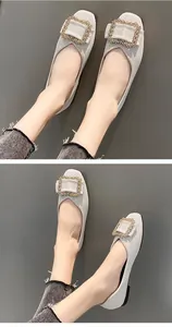 Elegant off-white flat shoes with sparkling pearl and crystal square buckle