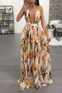 Floral print deep V-neck backless chiffon maxi dress for elegant summer evening parties.
