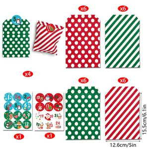 Vista dettagliata del set di 24 sacchetti per caramelle di Natale con dimensioni