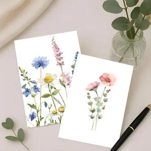 Lot de cartes de vœux botaniques minimalistes avec de délicates illustrations à l'aquarelle
