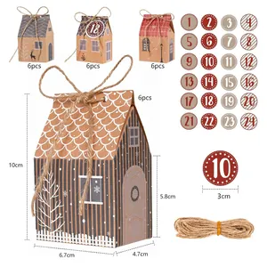 Vista dettagliata delle scatole regalo del calendario dell'Avvento con dimensioni
