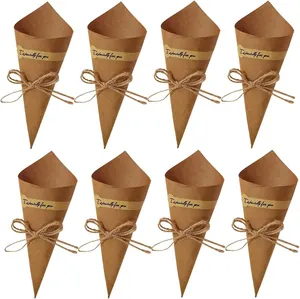 Set aus 8 Kraftpapier-Konfetti-Tüten für Hochzeiten mit Juteschleife und Geschenk-Etikett