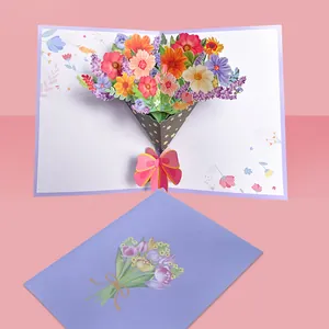 Carte de vœux florale 3D pop-up avec son ensemble d'enveloppes décoratives violettes