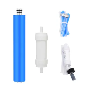 Ersatzfilter-Set für RO- und UF-Outdoor-Wasserreinigungssysteme inklusive Zubehörschläuchen.