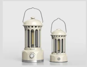 Vista dettagliata delle lanterne da campeggio a LED vintage grandi e piccole crema
