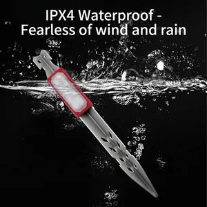Estaca de carpa LED impermeable IPX4 para seguridad en campamentos al aire libre.