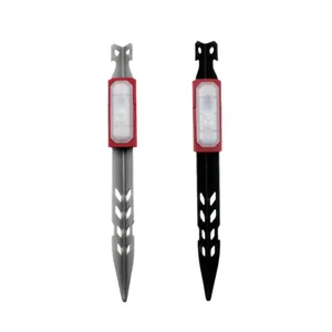 Estaca con luz LED multifuncional para advertencia nocturna y seguridad en camping
