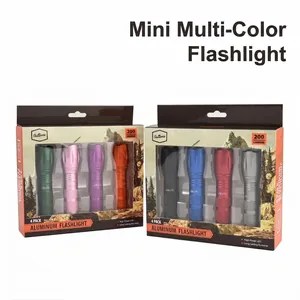 Set di 4 mini torce LED colorate in alluminio in confezioni regalo per esterno
