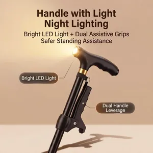 Dettaglio di un bastone da passeggio con luce LED e doppia impugnatura di supporto
