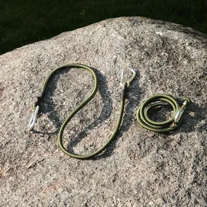 8mm grünes elastisches Gepäckseil mit robusten Metallkarabinern für Camping im Freien
