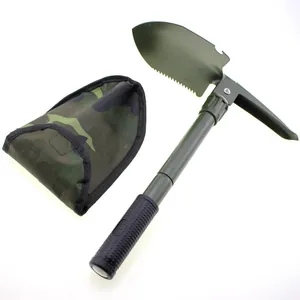 Pala da campeggio militare pieghevole con bordo seghettato e custodia mimetica robusta.