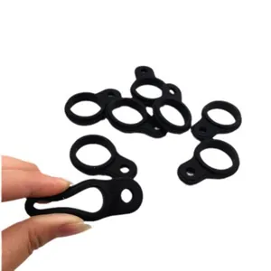 Elastische schwarze Silikon-Wasserflaschenhalter-Clips für Klettern und Laufen