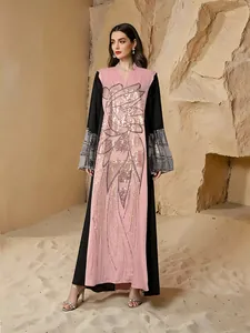Abaya ethnique élégante rose et noire avec broderie florale à paillettes scintillantes