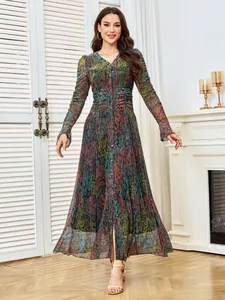 Elegant long-sleeved V-neck pleated maxi dress with colorful abstract print for evening party