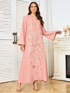 Robe Longue Élégante à Paillettes en Polyester pour Femmes Appliqué Floral Manches Longues Jacquard Kaftan Banquet Fête