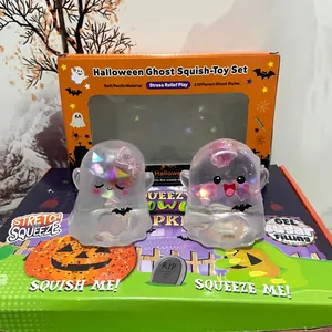 Δύο διαφανή παιχνίδια φαντάσματα Halloween με ιριδίζον γέμισμα σε εορταστικό κουτί δώρου