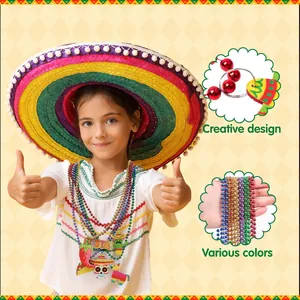 Detailansicht farbenfroher mexikanischer Fiesta-Perlenketten mit kreativen Filzanhängern.