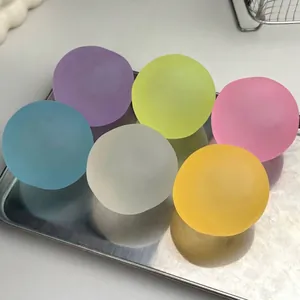 Palla Squishy Modellabile Smerigliata Giocattolo Antistress Con Olio di Cocco Traslucido Giocattolo Sensoriale di Decompressione per Ufficio Casa