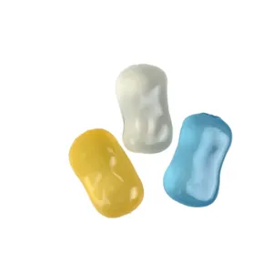 Vormbare doorschijnende kokosolie zeepballen in geel, wit en blauw voor stressverlichting