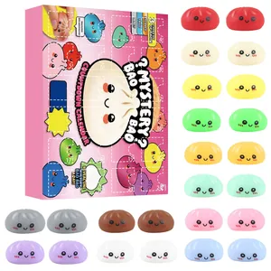 Calendario de adviento Mystery Bao Bao con 24 juguetes squishy antiestrés con forma de dumpling