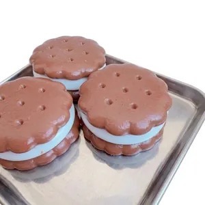 Realistisches Schokoladen-Sandwich-Keks-Squishy-Spielzeug zum Stressabbau und Fühlen